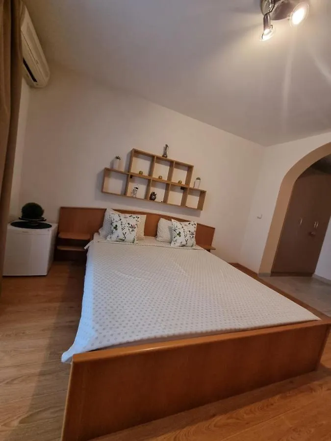 Apartamento Guest House Suzana Omišalj