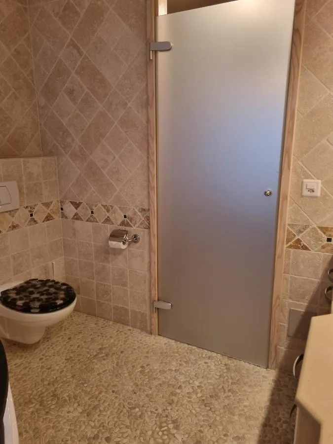 Guest House Suzana Omišalj Apartamento