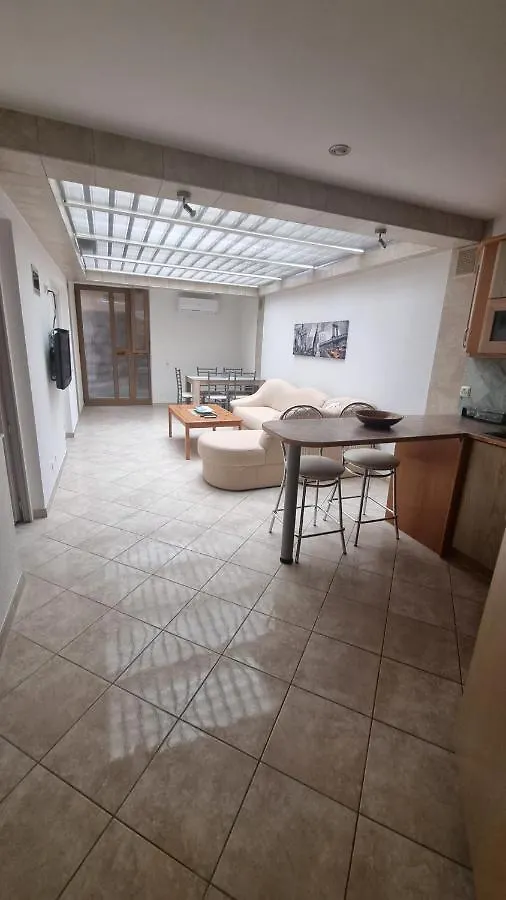 Guest House Suzana Omišalj Apartamento